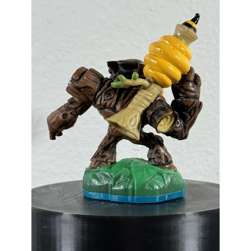 Skylanders Swap Force Bumble Blast Lightcore Character Figure